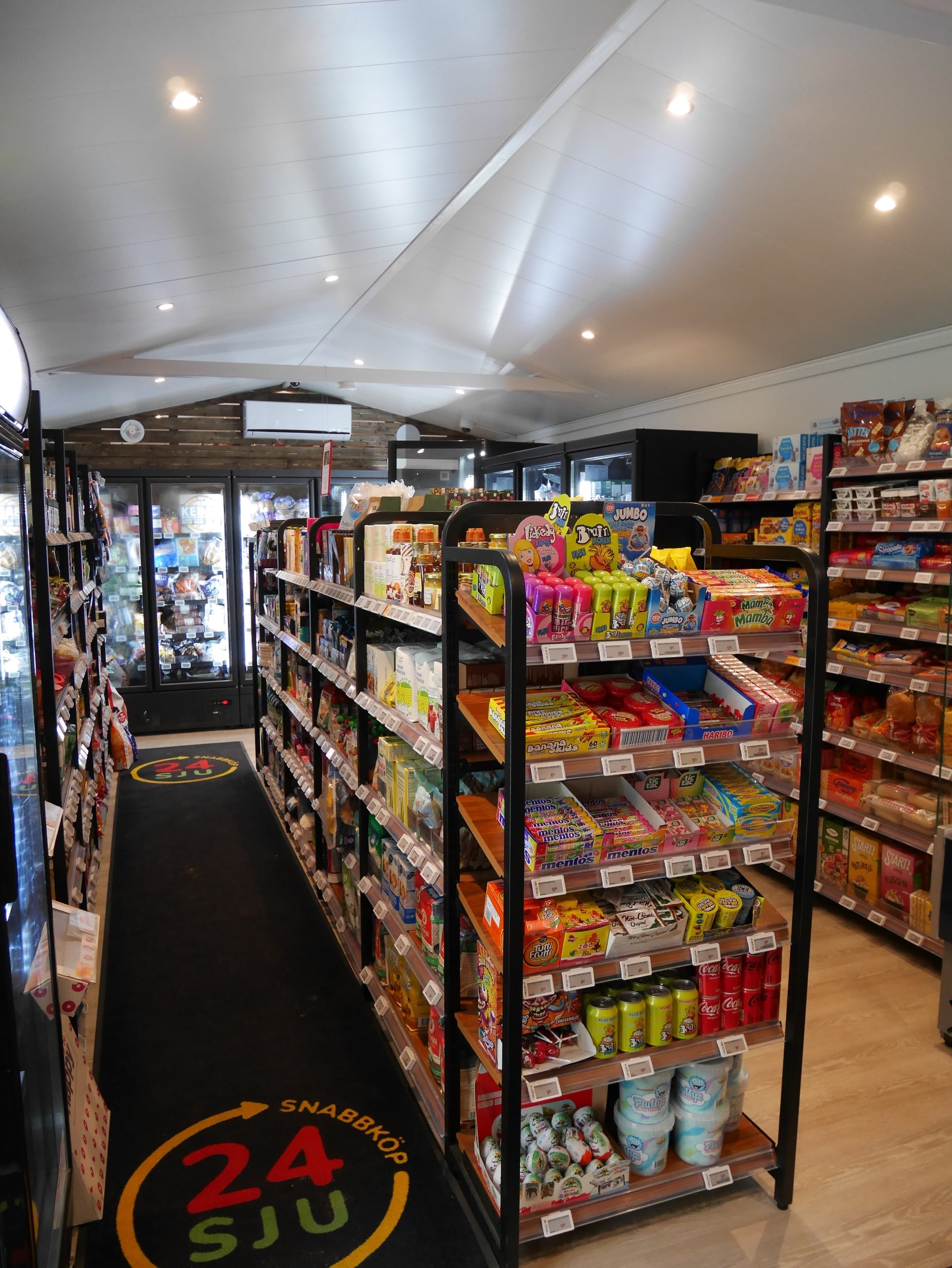 Lorem ipsum dolor sit amet, consectetur adipiscing elit,